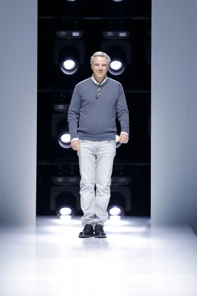 Look 35